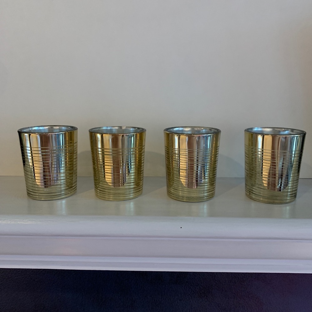 Crate&Barrel set of 4 Fizz Votives